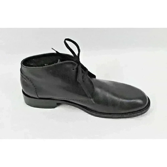 DKNY Men’s Black Leather Chukka Ankle Boots - Picture 3 of 11